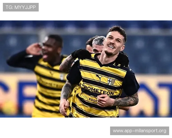 国际米兰吧最新动态与赛事分析，带你全面了解蓝黑军团的最新表现